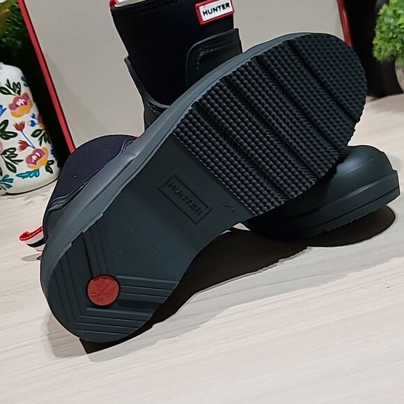 Hunter Women Play Neoprene Boot Short - Artic Moss, Women's 6 Medium NEW - Picture 6 of 11